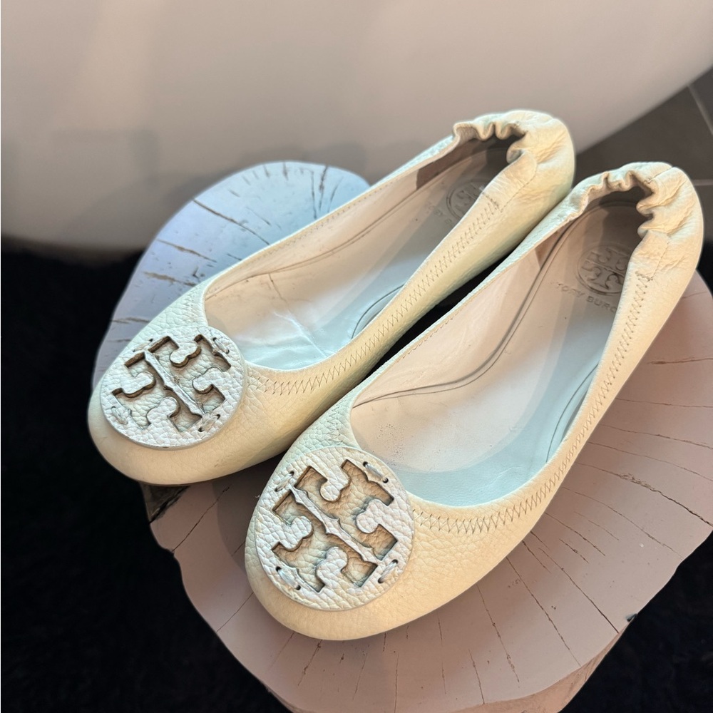 Tory Burch Ivory Leather Flats